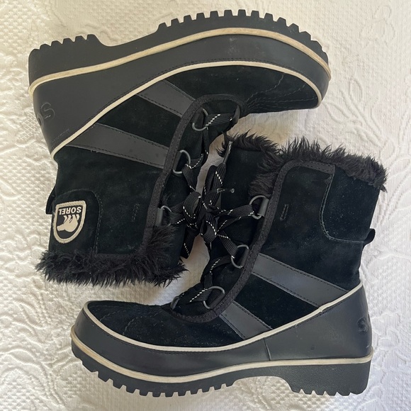 Sorel Tivoli II black suede snow boots size 7.5 / EU 38.5 - Picture 1 of 7